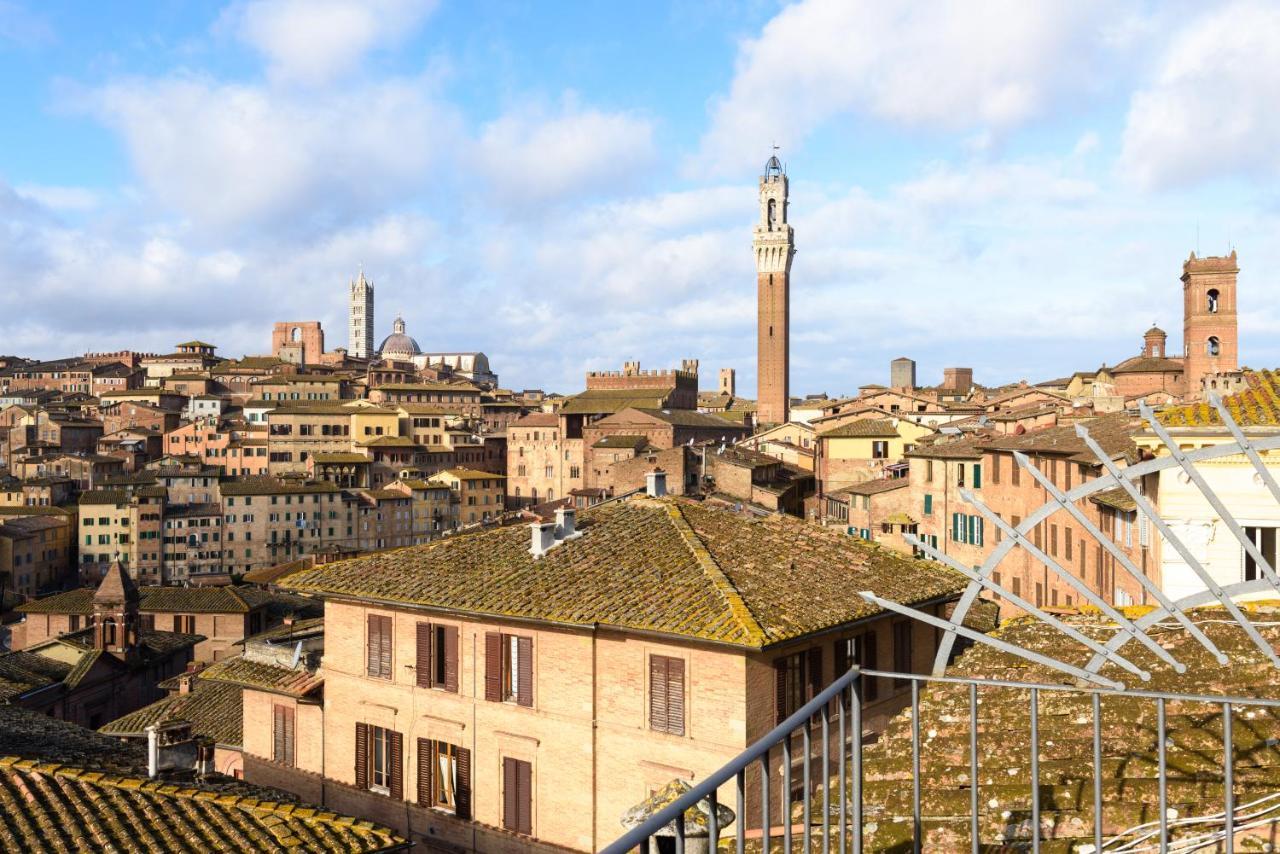 Appartamento Panoramico San Martino 12 Siena Exterior photo